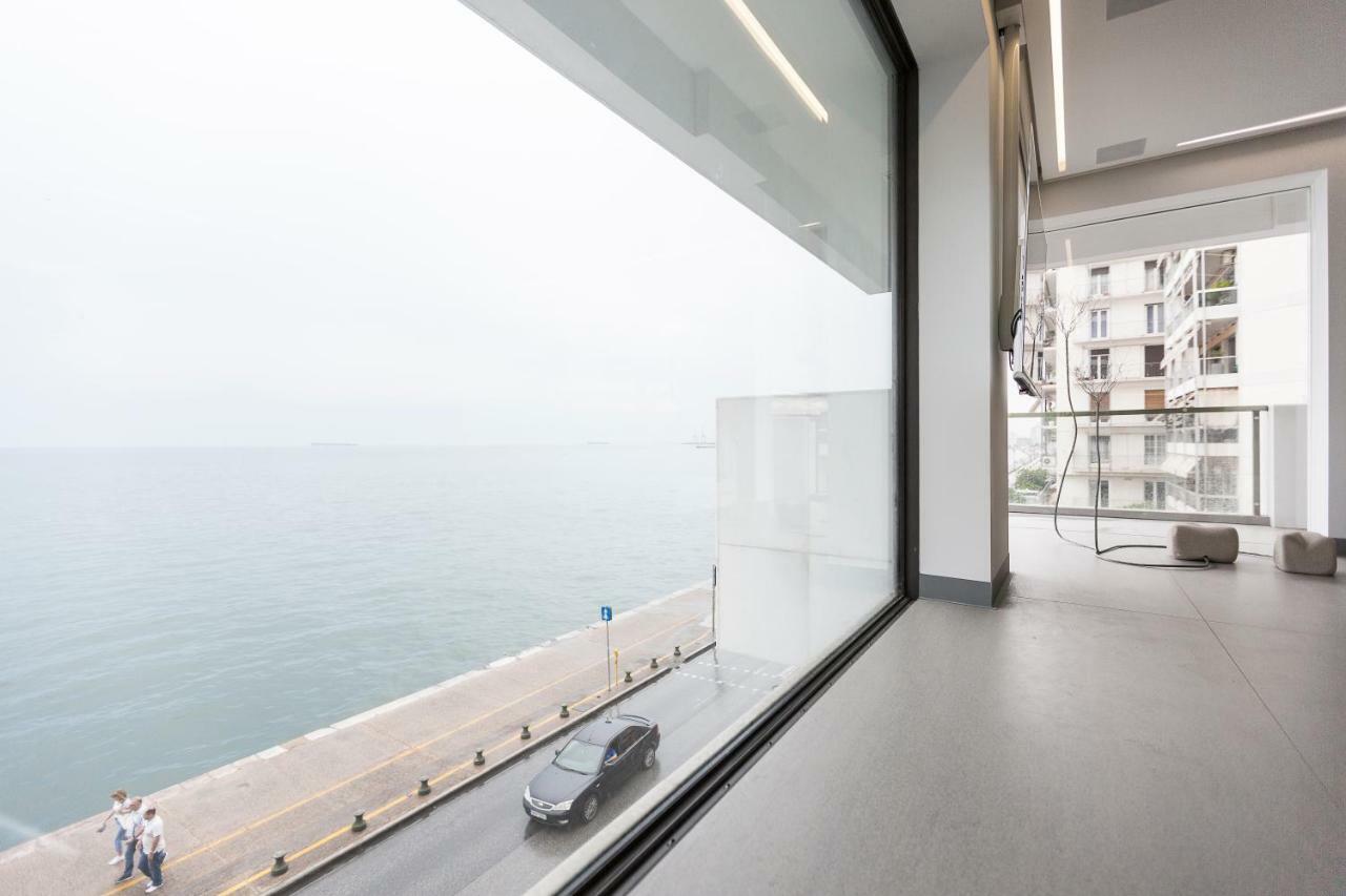 Infinity Sea View Apartment Tesalonika Bagian luar foto