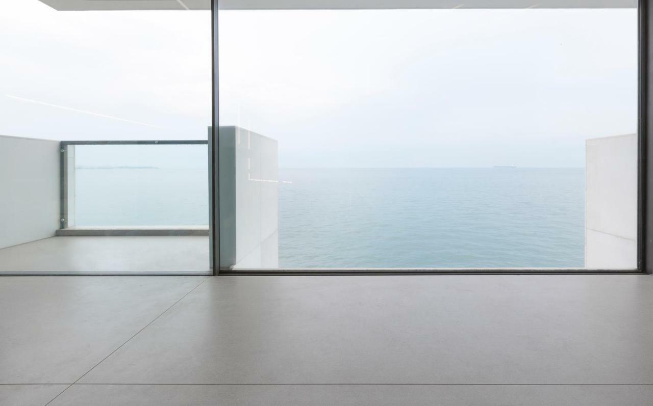 Infinity Sea View Apartment Tesalonika Bagian luar foto